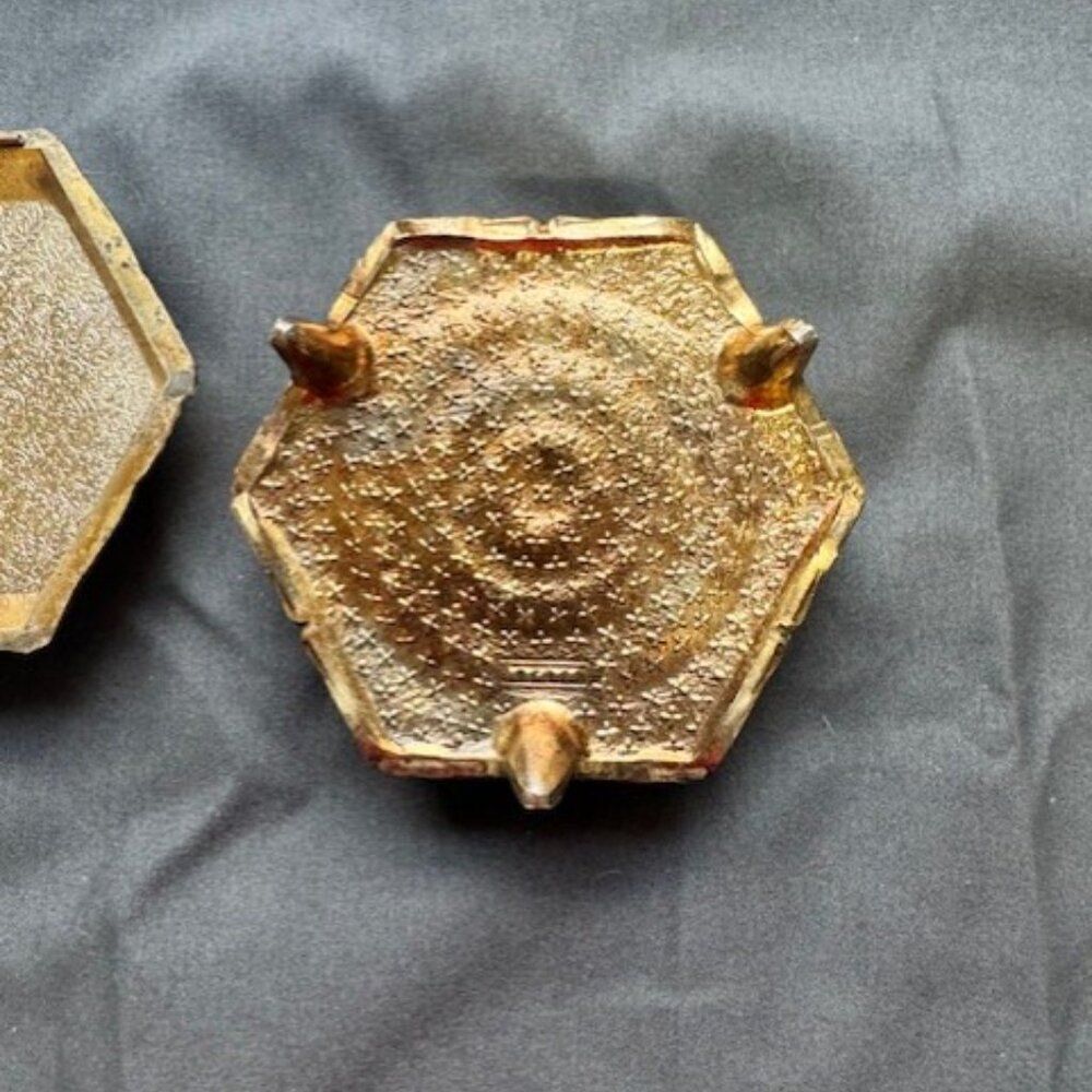 Vintage Japanese Brass Floral Footed Jewelry / Trinket Box - Picture 4 of 5